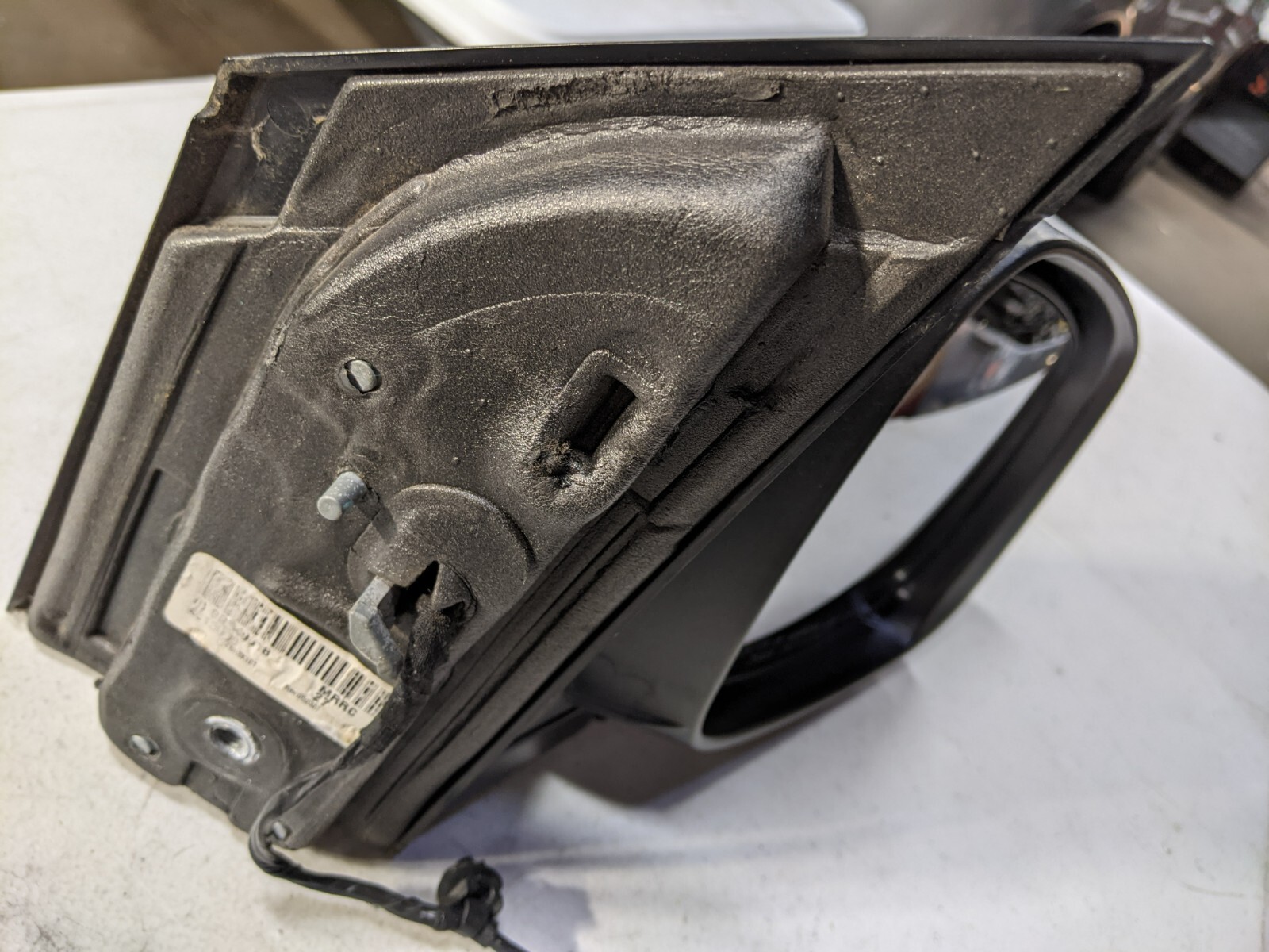 2009 2010 2011 2012 VOLKSWAGEN ROUTAN RH RIGHT PASSENGER SIDE Door Mirror OEM - Image 4