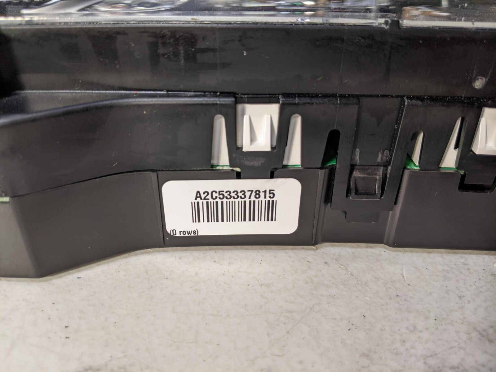 2009 2010 Volkswagen Routan Instrument Cluster Speedometer Gauges OEM - Image 4