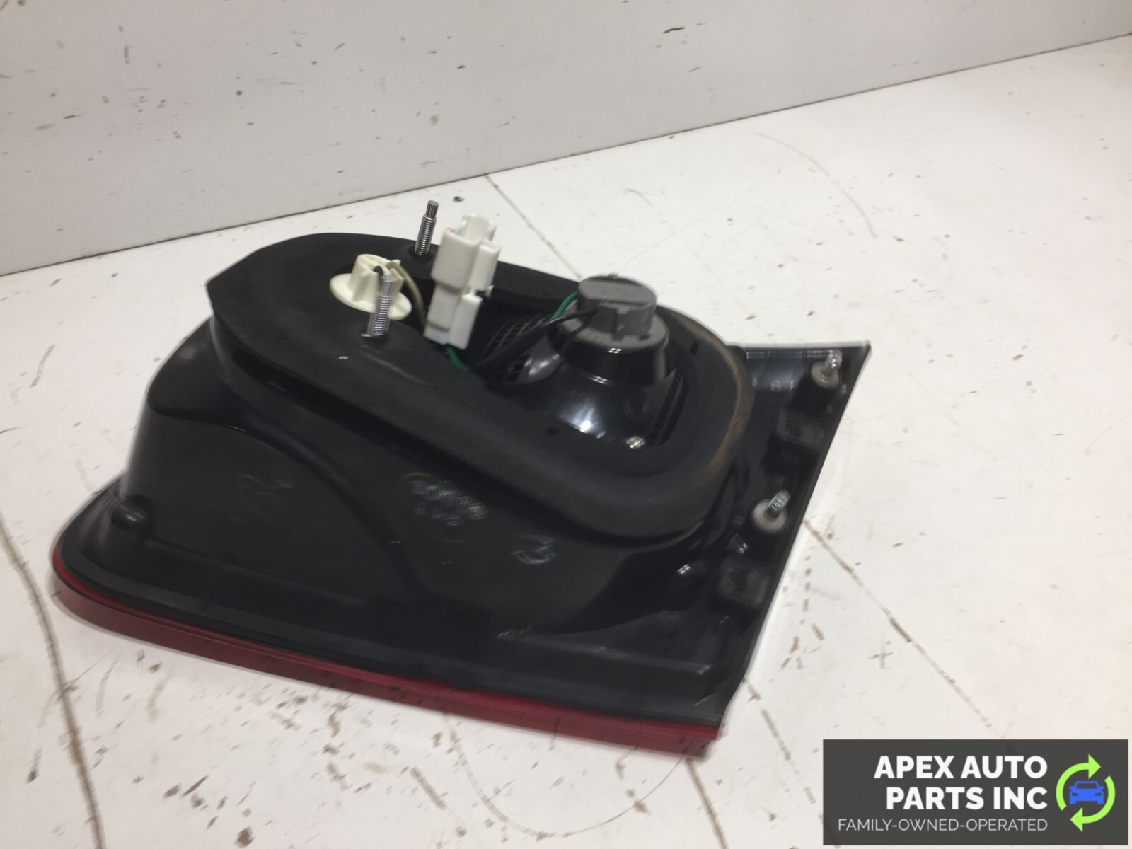 2010-2012 Hyundai Santa Fe Left Inner Tail Light Genuine OEM 92405-0W5 - Image 6