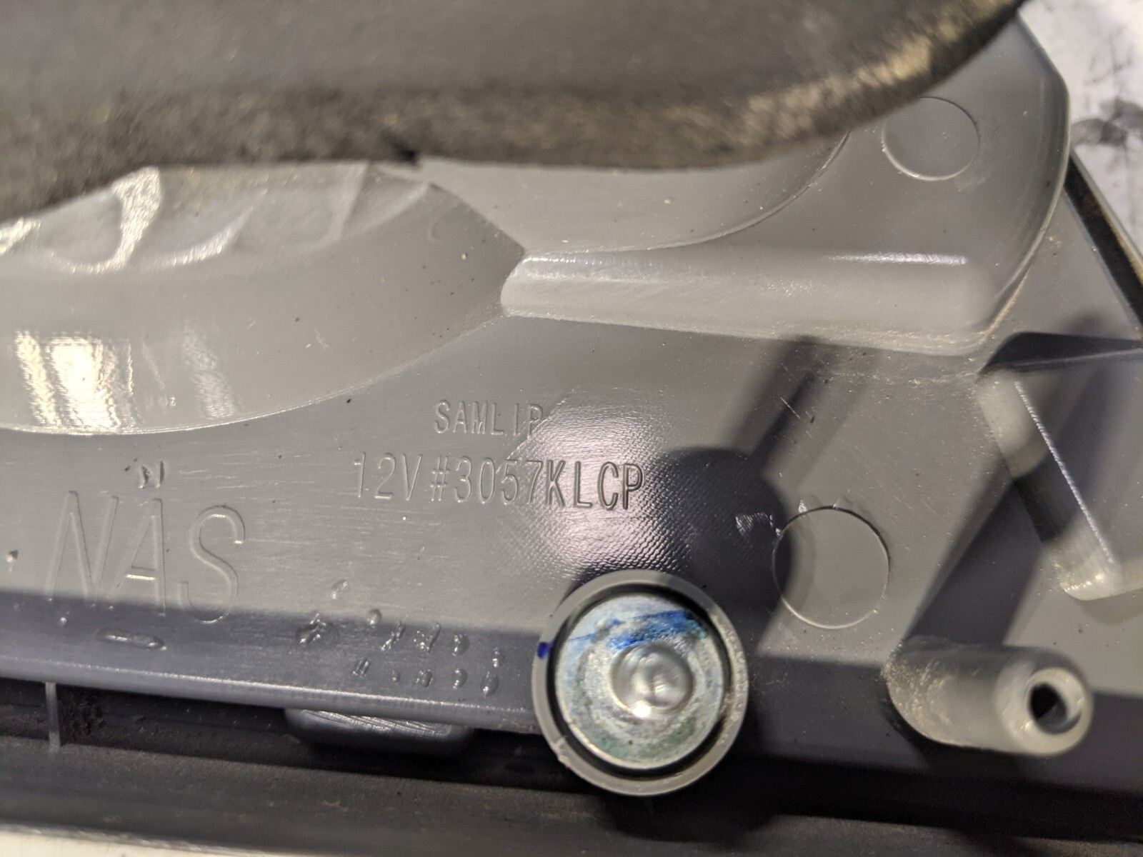 2011 2012 2013 2014 2015 OEM Chevy Cruze Left Driver Side Inner Tail Light OEM - Image 5