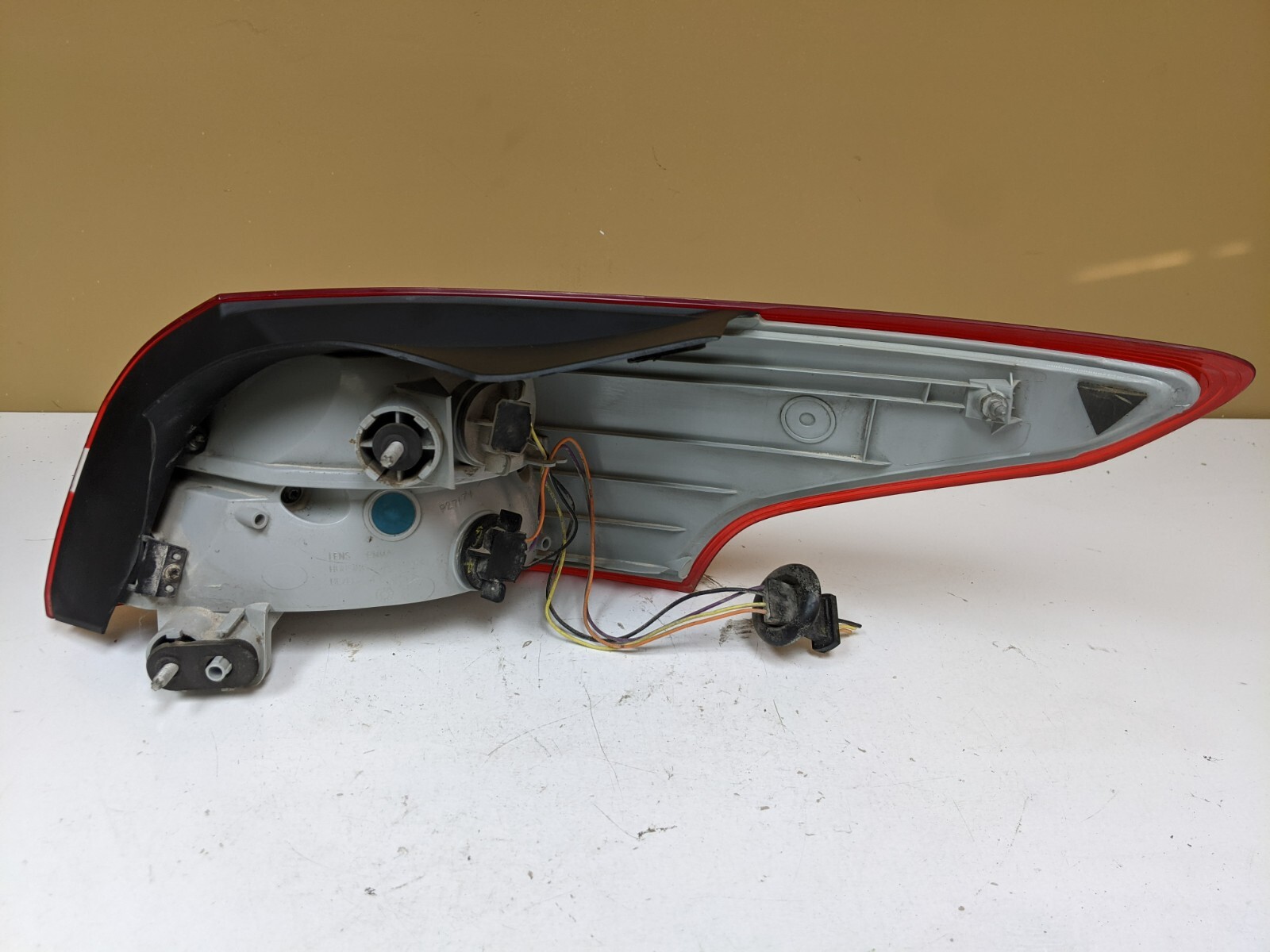 2015 16 17 18 Ford Focus Sedan Driver Left Tail Light Assembly Factory OEM - Image 5