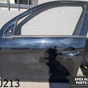 *NO SHIPPING* OEM 2019 Mitsubishi Outlander Driver Left LH Front Door Assembly