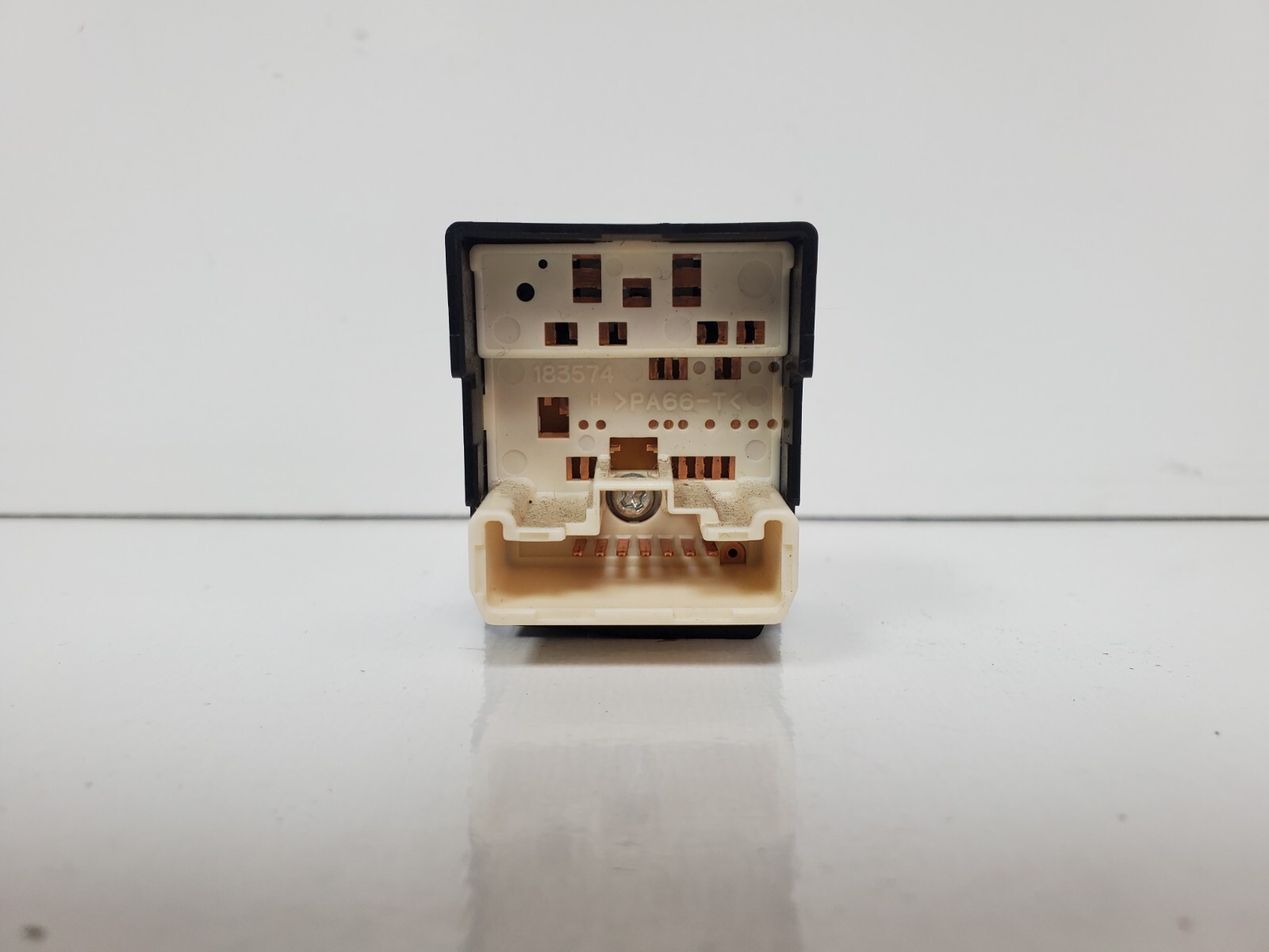 OEM 04-06 SCION XB SIDE DOOR POWER MIRROR SWITCH CONTROL BUTTON BLACK - Image 5