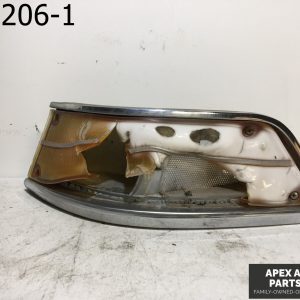 OEM 1977 AMC Pacer 3679746 3679747 LEFT TURN SIGNAL LIGHTS MARKER VTG