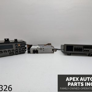 OEM 1989 GMC Sierra 2500 5.7L Radio Cassette Tape Player Amp Set