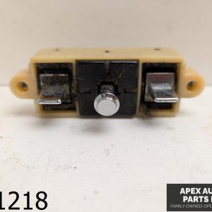 OEM 1991 Jeep Cherokee 4.0L Driver Passenger Power Seat Switches & Bezels