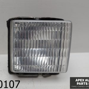 OEM 1995 Cadillac Seville SLS 4.6L Driver Corner Park Light Fog Bumper Mounted