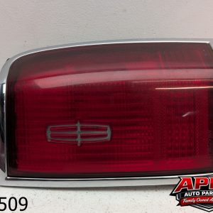 OEM 1995 Lincoln Town Car 4.6L Passenger Right Tail Light Taillight