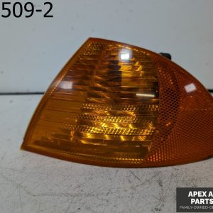 OEM 2000 BMW 323i 2.5L Signal Light Left Side Sedan w/ Amber Lens 5761R