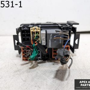OEM 2001 Chevrolet Suburban 5.3L Engine Fuse Relay Junction Box 15328806b
