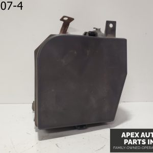 OEM 2002 Infiniti Q45 4.0L Fuse Box Engine Bay Relay Junction Block Cover