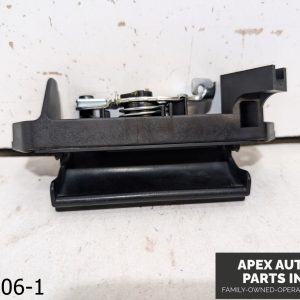 OEM 2002 Toyota Highlander 3.0L Trunk Tiftgate Gate Handle Lock Latch Hatch