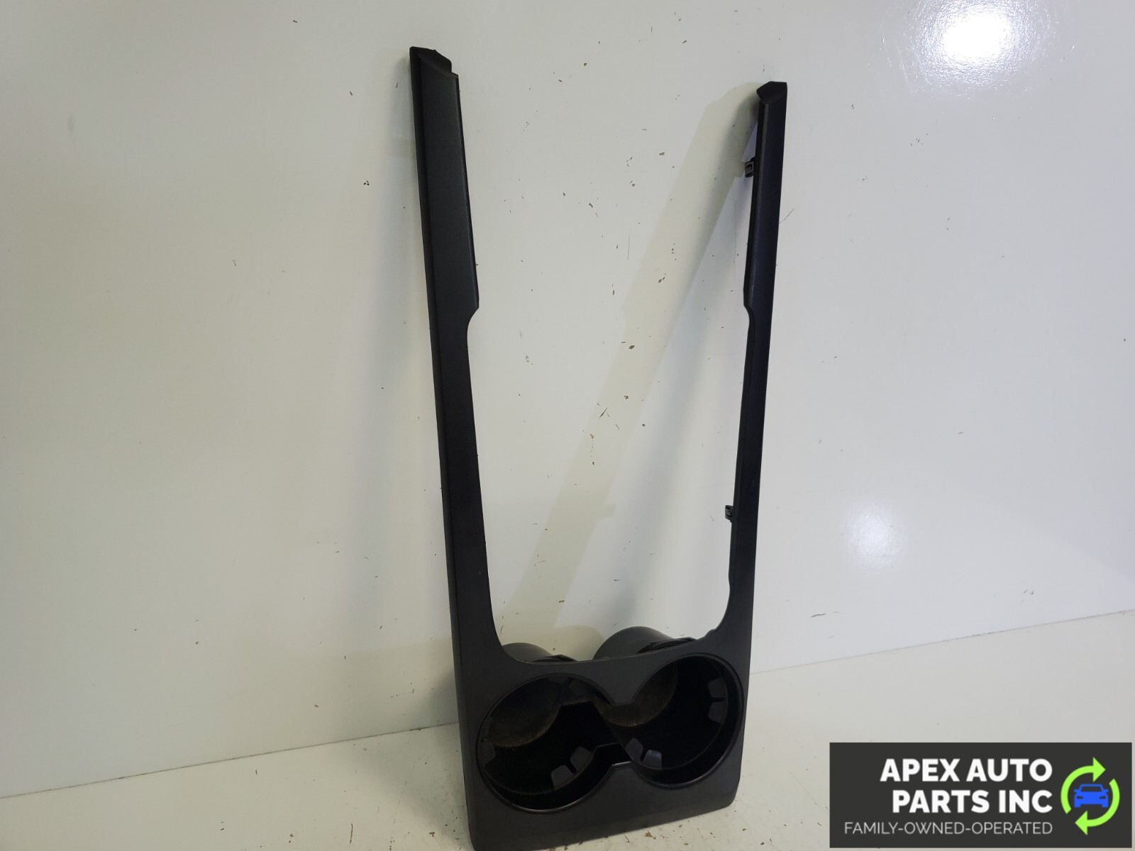 OEM 2003-2006 Kia Sorento Front Center Console Cup Holder Insert Bezel Trim - Image 3