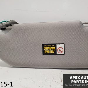 OEM 2003-2006 Volvo XC90 2.5L Right Sun Visor Rh 39874929