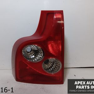 OEM 2003-2006 Volvo XC90 2.5L lower left tail light lamp driver L left