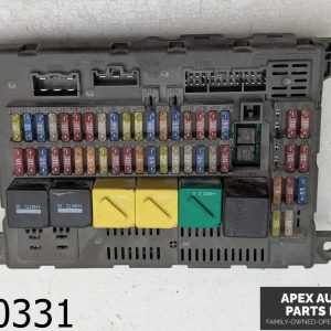 OEM 2004 Land Rover Freelander 2.5L INTERIOR FUSE BOX PANEL