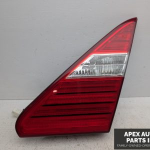 OEM 2004 Lexus LS430 4.3L Trunk Inner Right Side LED TAIL LIGHT