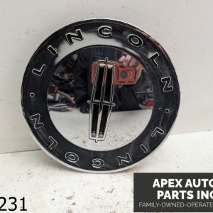 OEM 2004 Lincoln Navigator 5.4L center cap chrome