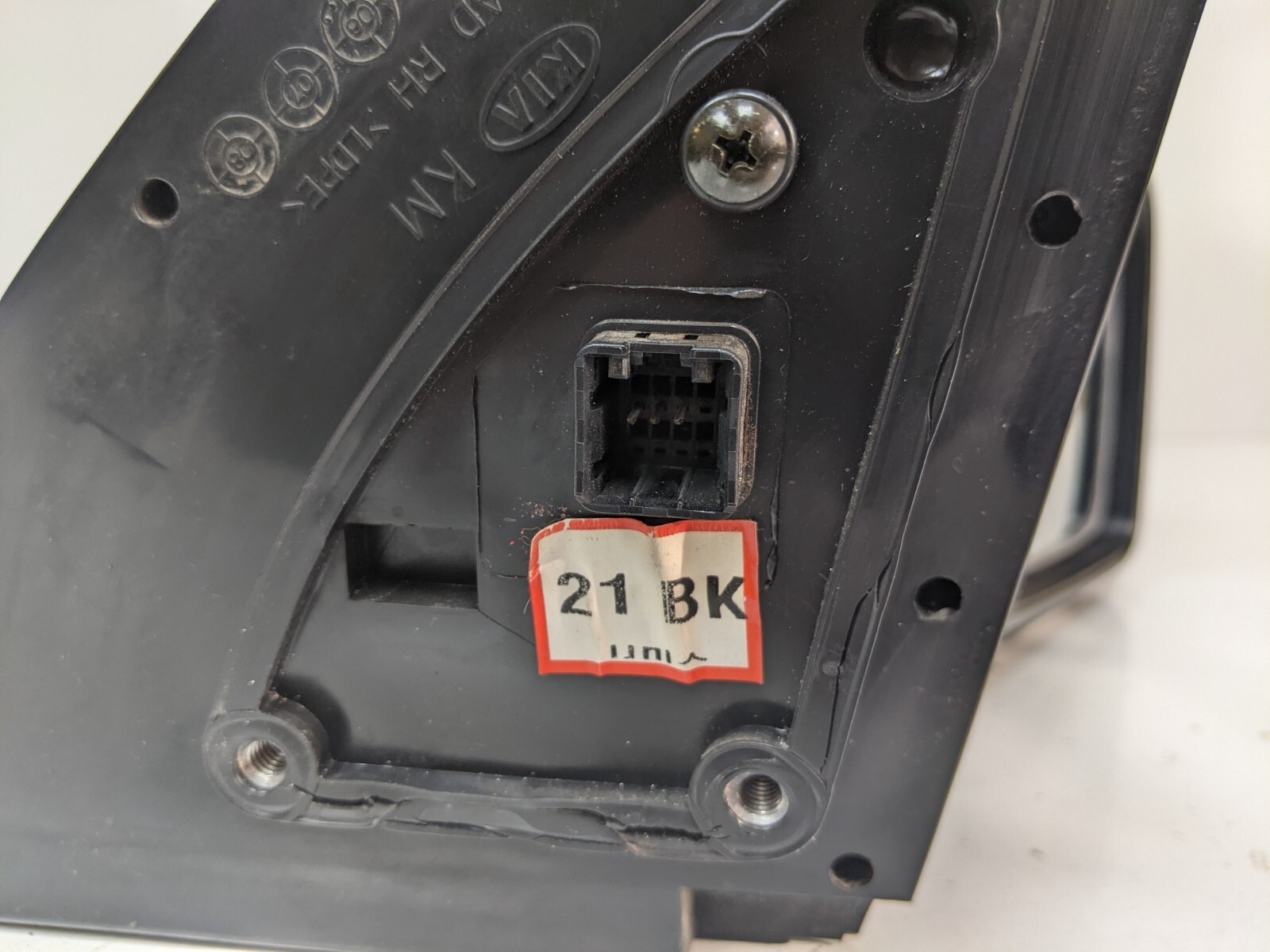 OEM 2005 2006 2007 2008 2009 2010 Kia Sportage Passenger Right Side Power Mirror - Image 8