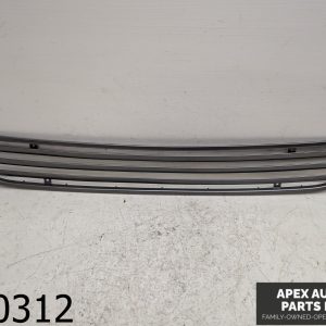 OEM 2005 BMW 745Li 4.4L hood upper grill grille vent mesh plastic trim