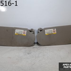 OEM 2005 Dodge Ram 1500 3.7L Pair Passenger Driver W/ Illuminated Mirrors