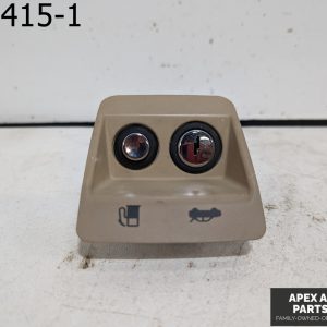 OEM 2005 Lincoln LS 3.9L TRUNK GAS TANK DOOR BUTTON SWITCH CHROME