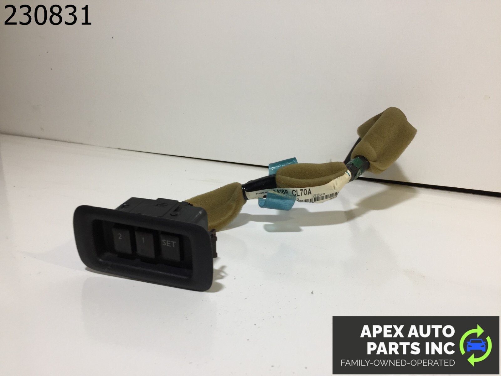 OEM 2006-2008 Infiniti FX35/45 Memory Seat Position Switch 1 2 SET - Image 4