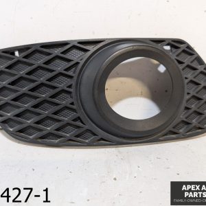 OEM 2006-2008 Mercedes ML350 3.5L Front Right Side Foglight Fog Light Trim Cover