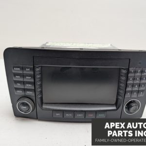 OEM 2006 Mercedes ML350 3.5L Command Head Unit Navigation Radio CD Player