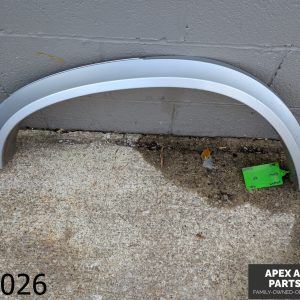 OEM 2007-2013 BMW X5 4.4L FENDER PANEL WHEEL ARCH FLARE MOLDING FRONT LEFT