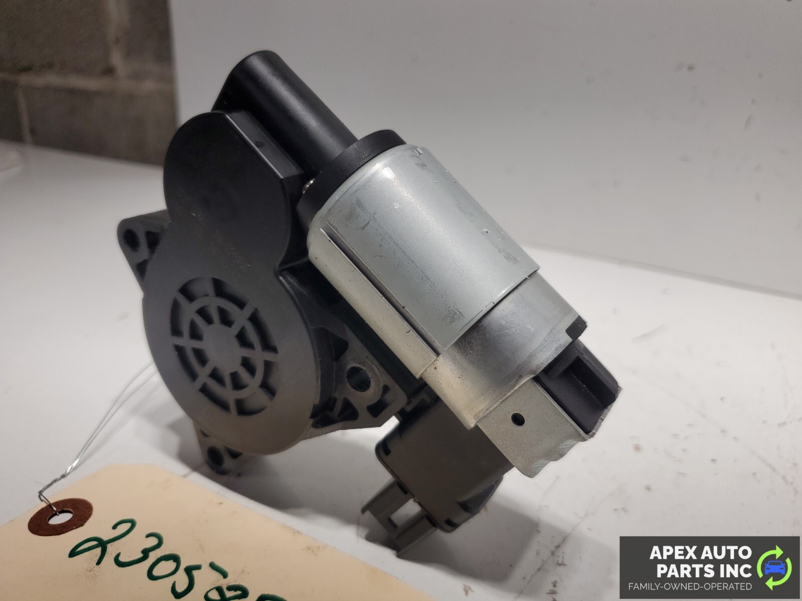 OEM 2007-2014 MAZDA CX-7 CX-9 Right Front Passenger Power Window Motor - Image 4