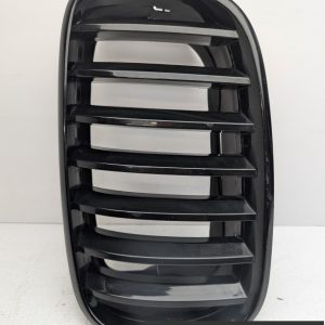 OEM 2007 BMW X5 4.8L Left Front Driver Hood Vent Grille Black