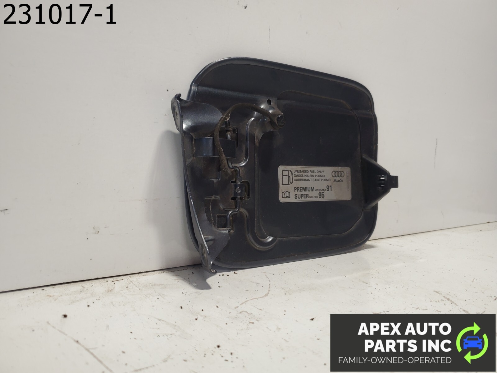 OEM 2008 Audi A4 FUEL GAS FILLER DOOR - Image 5