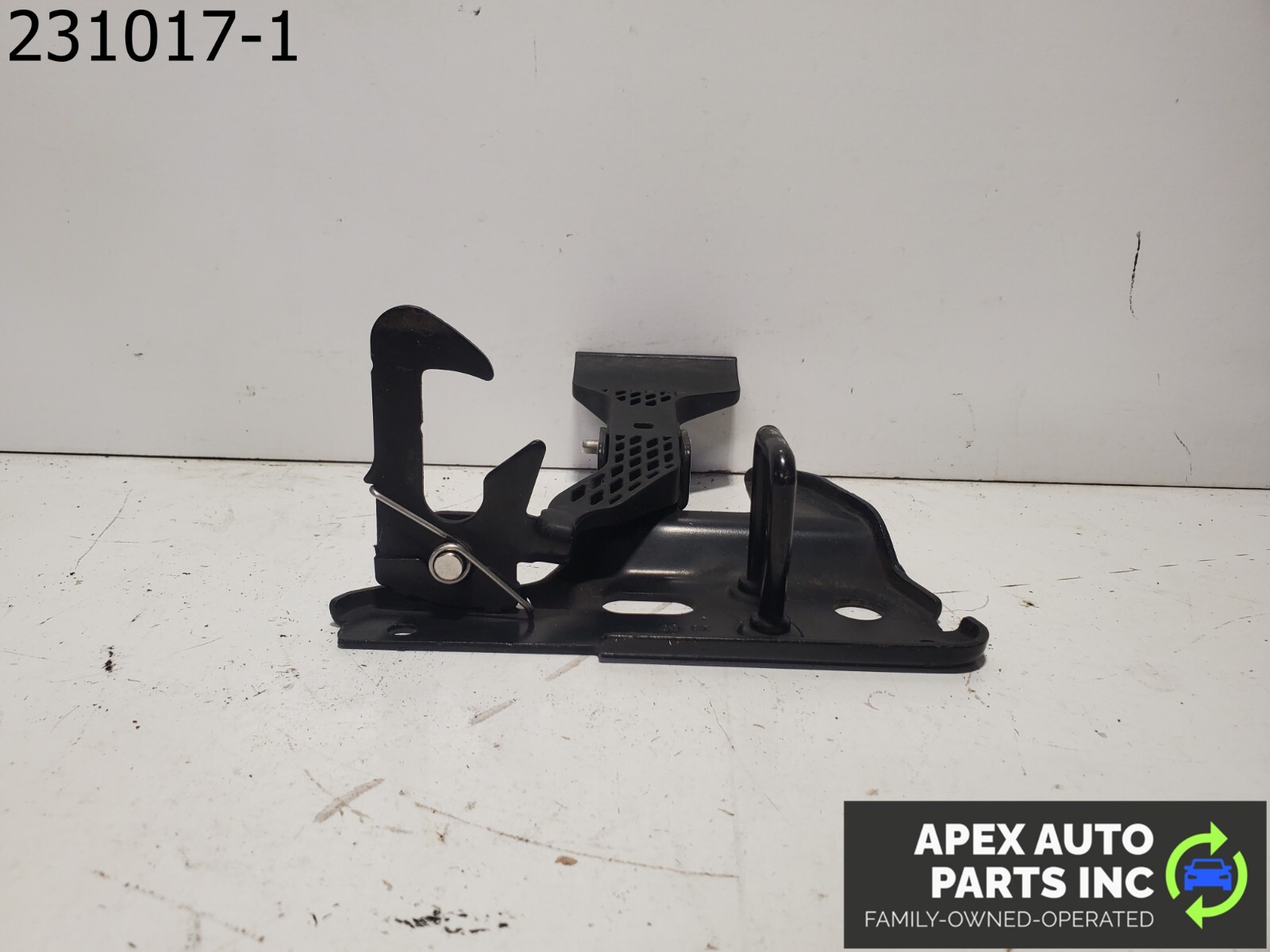 OEM 2008 Audi A4 Upper HOOD Latch Release Lever 4E0823485B - Image 9