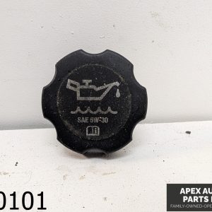 OEM 2008 Chevrolet Avalanche 5.3L Engine oil cover cap