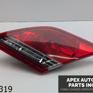 OEM 2008 Toyota Avalon 3.5L Right Passenger Side Tail Light Inner