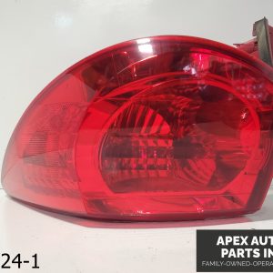 OEM 2009-2012 Chevrolet Traverse 3.6L Rear Brake Tail Light PASSENGER SIDE