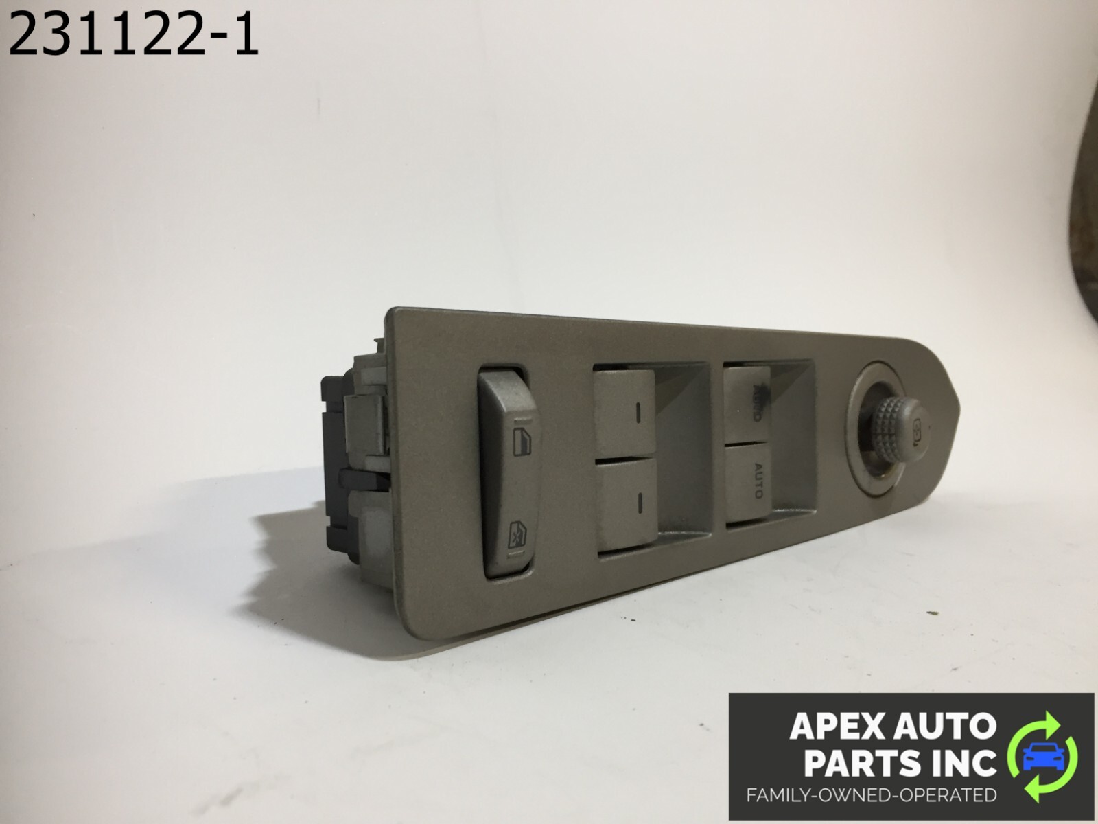 OEM 2009 Lincoln MKZ Navigator Driver Front Master Window Switch - Image 3