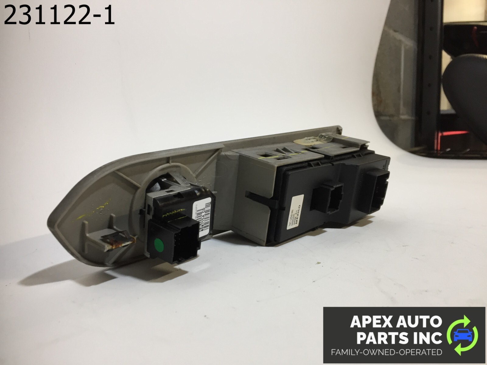 OEM 2009 Lincoln MKZ Navigator Driver Front Master Window Switch - Image 6