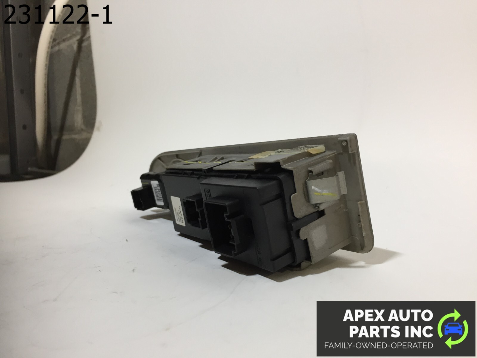 OEM 2009 Lincoln MKZ Navigator Driver Front Master Window Switch - Image 7