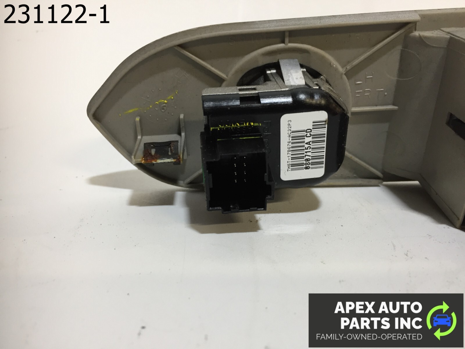 OEM 2009 Lincoln MKZ Navigator Driver Front Master Window Switch - Image 10