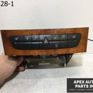 OEM 2009 Mercedes E350 HEATED SEAT SWITCH CONTROL PANEL COOLED HAZARD