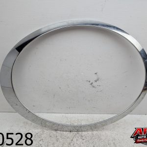OEM 2009 Mini Cooper S 1.6L FRONT RIGHT PASSENGER HEADLIGHT BEZEL COVER