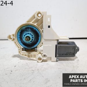 OEM 2011 Audi A4 2L FRONT RIGHT PASSENGER SIDE DOOR WINDOW REGULATOR MOTOR
