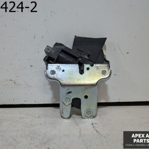 OEM 2011 Audi A4 2L Rear Trunk Lock Latch Actuator