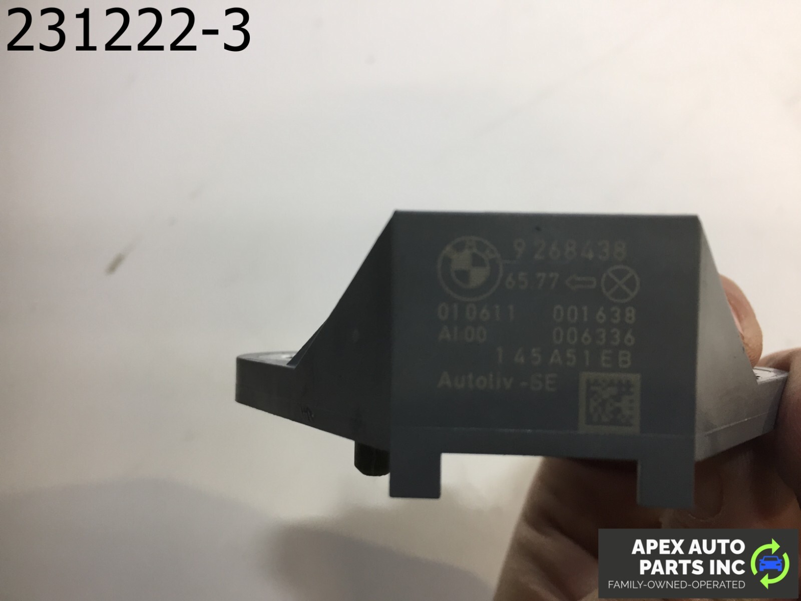 OEM 2011 BMW 550i 2011 BMW Central Sensor 9159310 024823 - Image 9