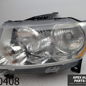 OEM 2011 Jeep Grand Cherokee 3.6L Left Headlight Assembly halogen