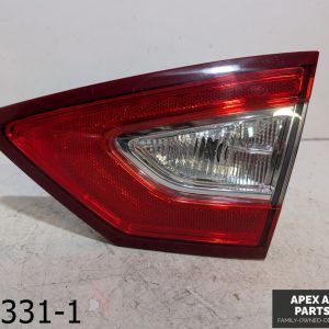 OEM 2013-2016 Ford Fusion 1.5L REAR RIGHT PASSENGER SIDE INNER TAILLIGHT LIGHT