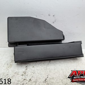 OEM 2013 Infiniti JX35 3.5L ENGINE BAY FUSEBOX FUSE RELAY BOX COVER LID