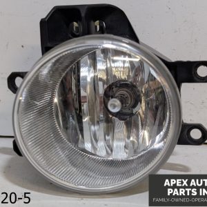 OEM 2014-2024 Toyota 4Runner 4.0L FRONT RIGHT PASSENGER SIDE FOG LIGHT LAMP